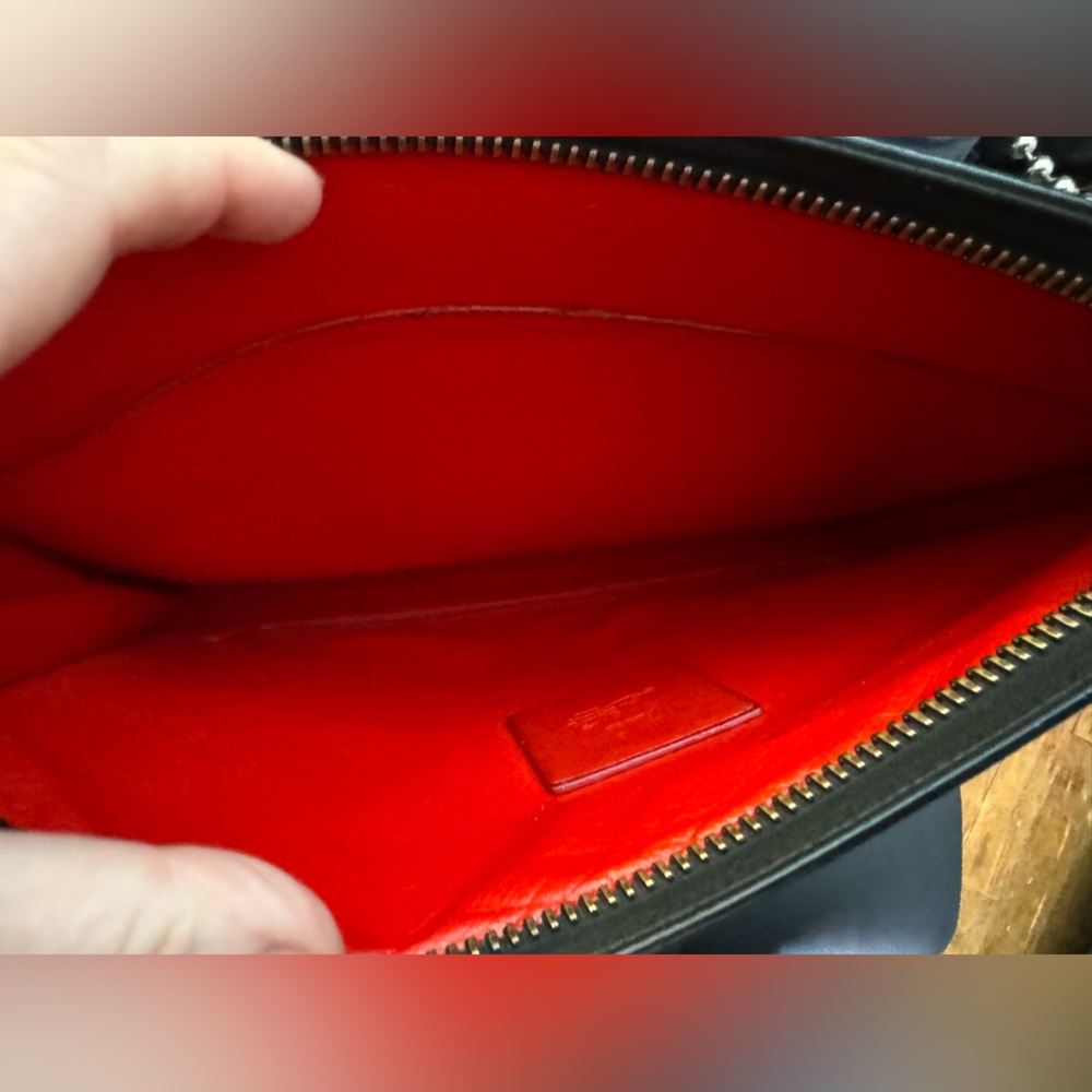 CHRISTIAN LOUBOUTIN Spike studs Sky porch Clutch bag/ 3 way Leather Black - Picture 4 of 13